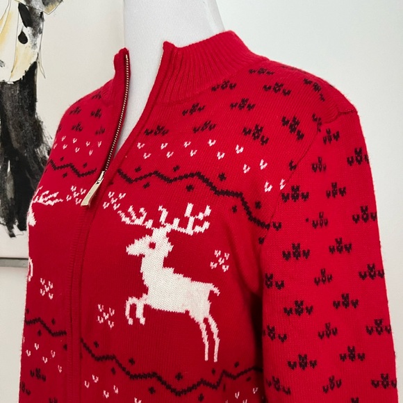 NWOT Talbot's Red Zip Front Nordic Deer Cardigan Sweater Size Small - Picture 4 of 11